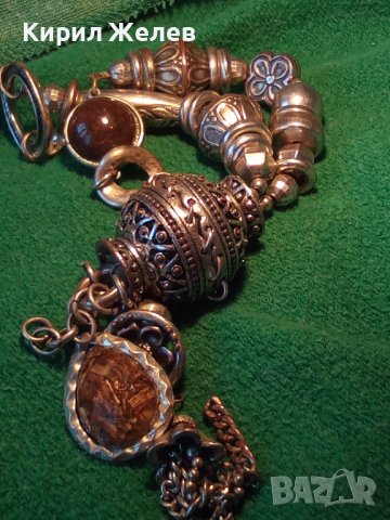 ОРНАМЕНТИРАНО ПОСРЕБРЕНО МЕДНО ЕТНОГРАФСКО УКРАШЕНИЕ с ТОПЕН КЕХЛИБАР и РАЗНОЦВЕТНО КРИСТАЛЧЕ 34658, снимка 18 - Антикварни и старинни предмети - 39190377