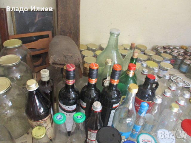 Бутилки с винтови и пластмасови капачки и с тапи разнообразни в отлично състояние, снимка 9 - Буркани, бутилки и капачки - 34413748