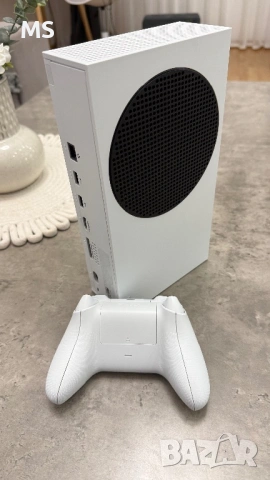 Xbox Series S 512GB – Като нов + EA FC 24 & 25, снимка 2 - Xbox конзоли - 53818647