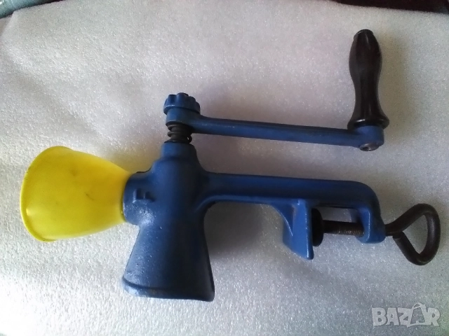 Ретро, мелница за кафе или подправки