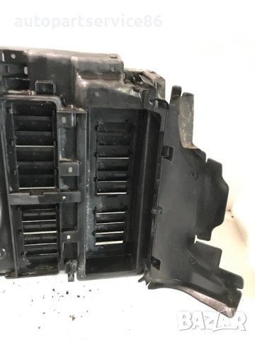 Рамка на вентилатор за радиатор на двигателя V6 за Peugeot 407 3.0 (2007) 9646474880, снимка 3 - Части - 53734084