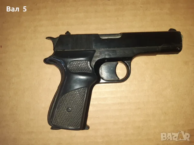 Стара играчка - пистолет с капси, снимка 3 - Антикварни и старинни предмети - 49119832