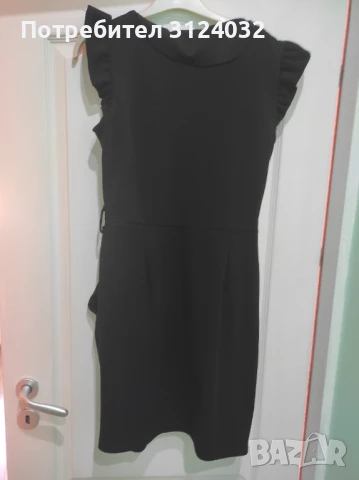 Продавам къса черна рокля, снимка 2 - Рокли - 50939031