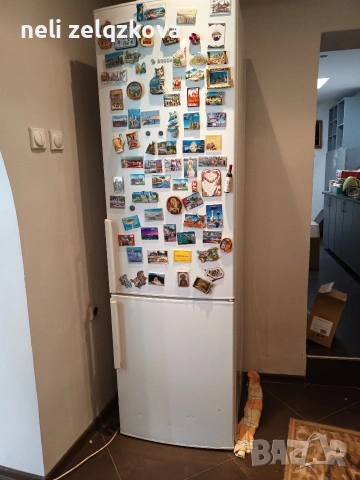 Хладилник Бош, с фризер и е внос от Германия 