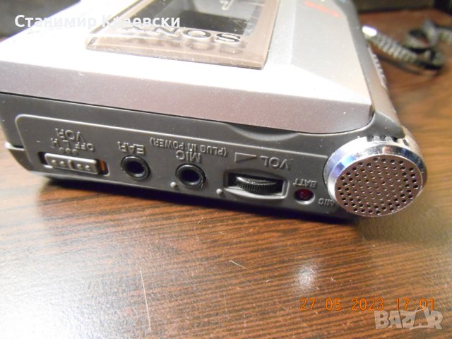  Sony TCM-200DV Handheld Cassette Voice Recorder - vintage 2001, снимка 5 - Радиокасетофони, транзистори - 40898524