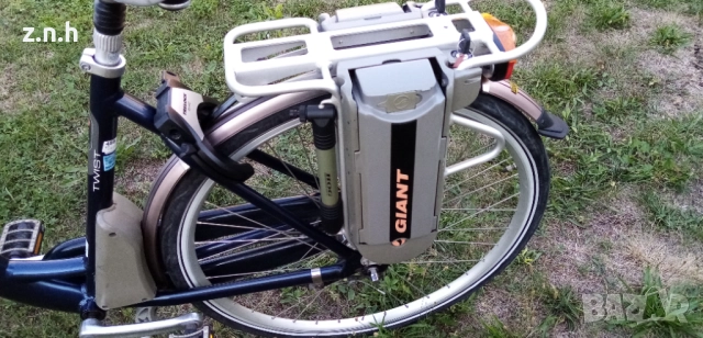 Електрически велосипед  Giant, снимка 12 - Велосипеди - 51649675