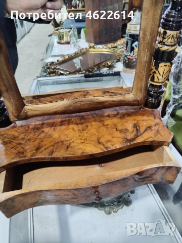 МНОГО КРАСИВА ТОАЛТКА ОГЛЕДАЛО , снимка 2 - Антикварни и старинни предмети - 52845340