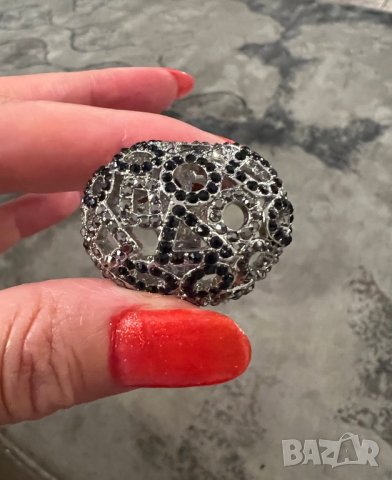 Уникален пръстен с кристали, снимка 5 - Пръстени - 41699490