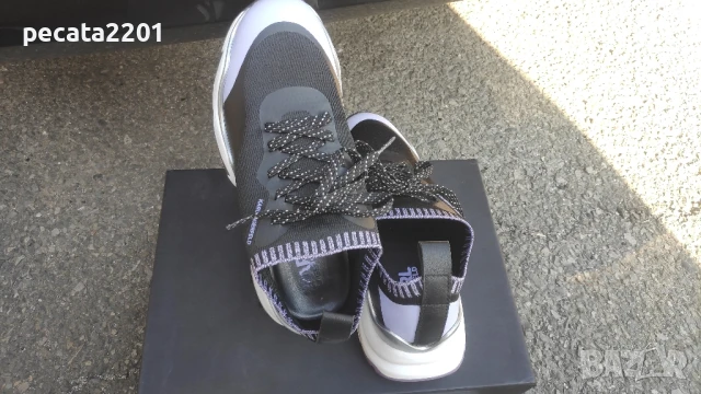 Продавам - дамски маратонки Karl Lagerfeld Chunky, снимка 2 - Маратонки - 50551945