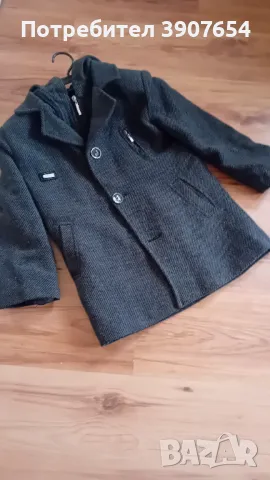 Елегантно палтенце за момче