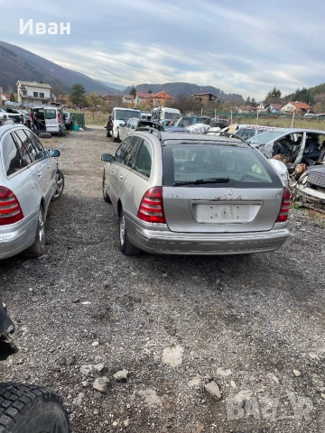 Mercedes C220cdi за части, снимка 3 - Автомобили и джипове - 52408733