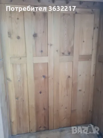 Стар масивен гардероб, изработен от благороден орех, снимка 7 - Антикварни и старинни предмети - 49553804