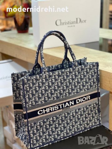 Дамска чанта Christian Dior код 322, снимка 1 - Чанти - 34399234
