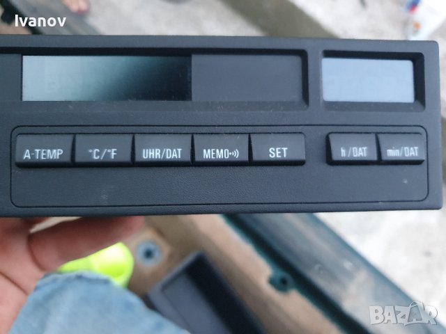 Борд компютър дисплей дигитален часовник термометър бмв е36 bmw e36 BORG display 8363579