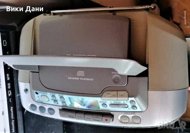 Sony CD Radio Cassette-Corder CFD-S03CPL, снимка 5 - Радиокасетофони, транзистори - 36344023