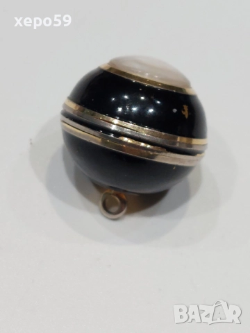 Дамски часовник-колие топка с емайл, 450 лв, снимка 6 - Дамски - 52537478