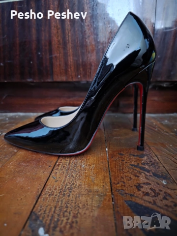 Високи токчета 12 см червена подметка тип Louboutin