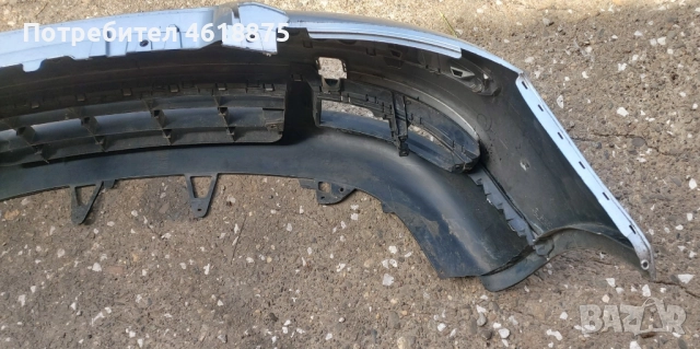 предна броня VW Touran, снимка 3 - Части - 52085373