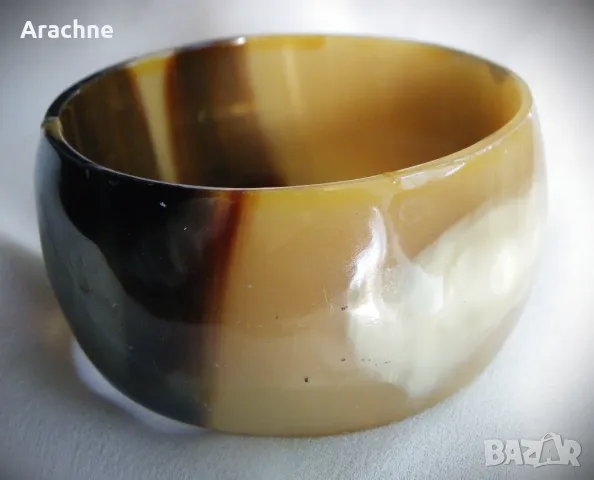 Широка гривна от рог на американски бизон-buffalo horn, снимка 5 - Гривни - 49974215