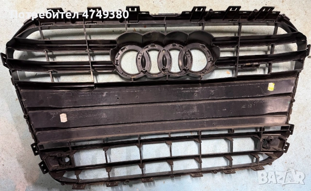 Предна решетка с пукнатини за Audi A6 C7 4G, за части, снимка 5 - Части - 53635581