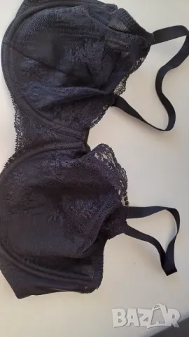 Черен сутиен Wolford 80D, снимка 8 - Бельо - 48508803