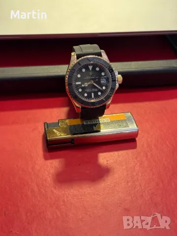 ROLEX YACHT MASTER или ROLEX SUBMARINER, снимка 1