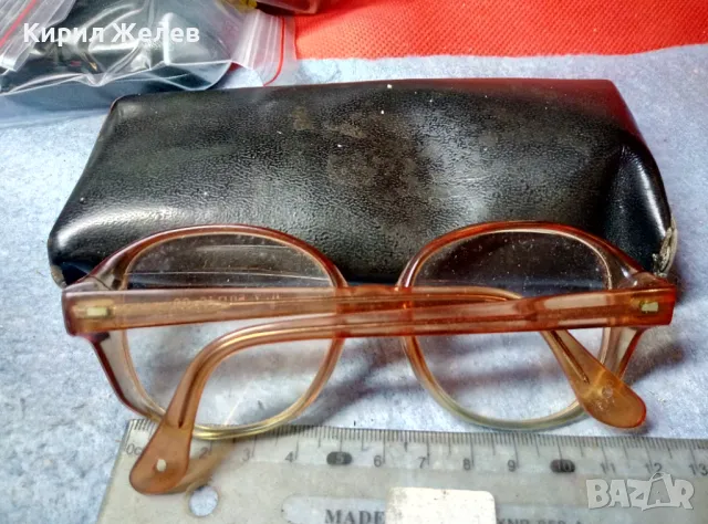 СТАРИ РЕТРО ОЧИЛА ДИОПТРИЧНИ с МАРКИРАНА БАКЕЛИТЕНА РАМКА и РЕТРО КАЛЪФ 26599, снимка 9 - Колекции - 47541380