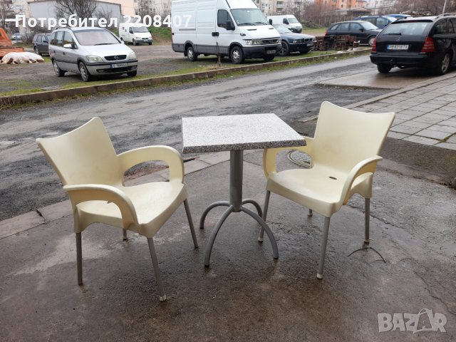 Маса с два стола, снимка 2 - Друго търговско оборудване - 35960220