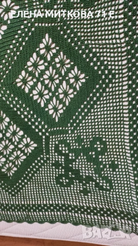 Зелена покривка плетена на една кука 70 х 70 см, снимка 5 - Покривки за маси - 52418158
