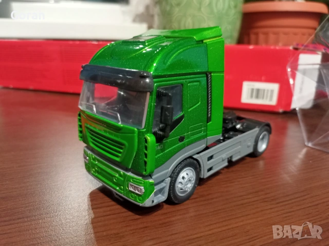 Модели 1/43 Волво, Ивеко, Кадилак, снимка 14 - Колекции - 53014041