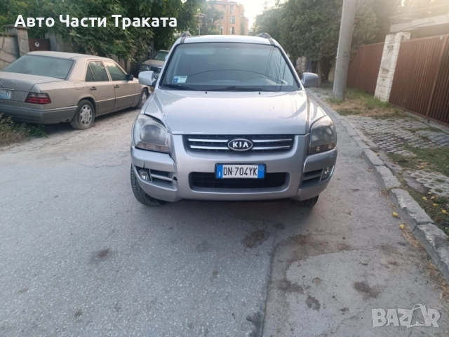 Kia Sportage 2.0 CRDI На части., снимка 4 - Автомобили и джипове - 52378419
