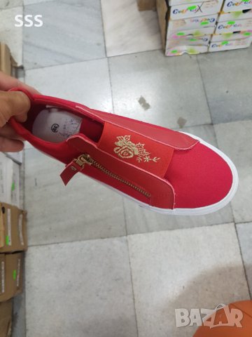 Обувки, снимка 2 - Дамски ежедневни обувки - 41791795