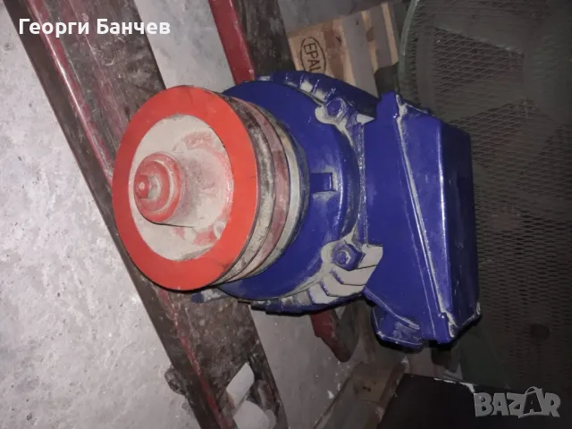 електродвигател , снимка 2 - Електродвигатели - 49782205