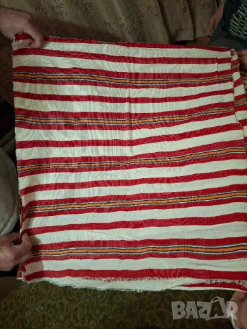 Мини килимчета, платове, родоп. и плетени на една кука калъфки, гайтан, снимка 9 - Декорация за дома - 48513042