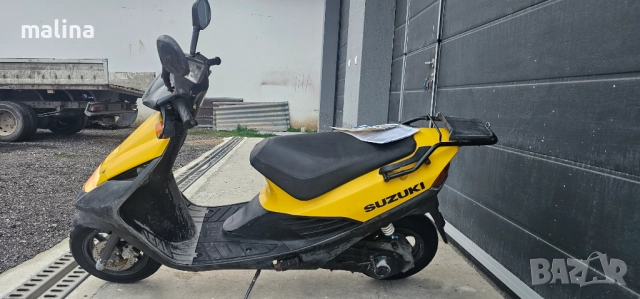 Скутер сузуки 50кубика внос от Германия, регистриран , снимка 3 - Мотоциклети и мототехника - 52325094