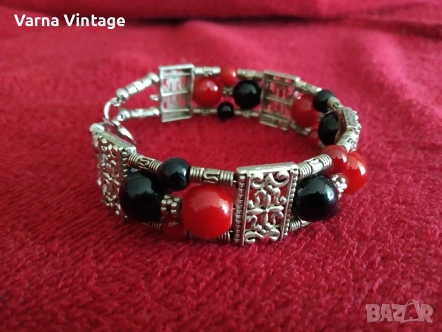 Красива дамска гривна с орнамент., снимка 2 - Гривни - 51200048