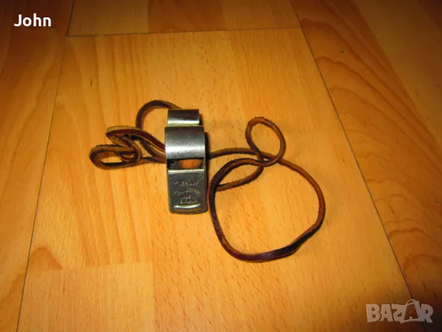 Професионална Съдийска Полицейска Свирка Англия, снимка 4 - Други ценни предмети - 47448329