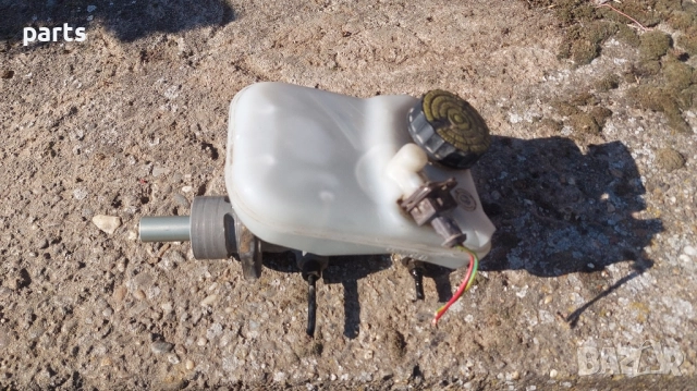 Спирачна Помпа Пежо Партнер - Ситроен Берлинго - Ксара Пикасо - Bosch 21028799, снимка 2 - Части - 52299833