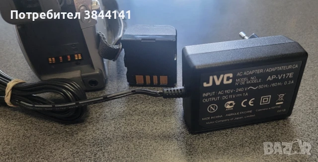 Видеокамера JVC GR- D320E, снимка 3 - Камери - 50444056