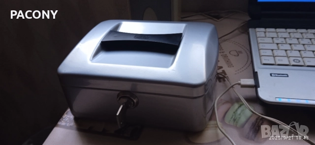 метална касичка,   каса/сейф, снимка 2 - Други - 51788631