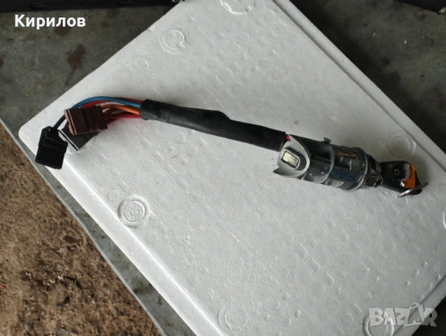 Патронник Ключ и Клеморед Контактен Ключ Пежо 406