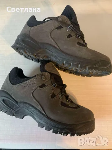 Зимни топли обувки, снимка 3 - Дамски ботуши - 48466207