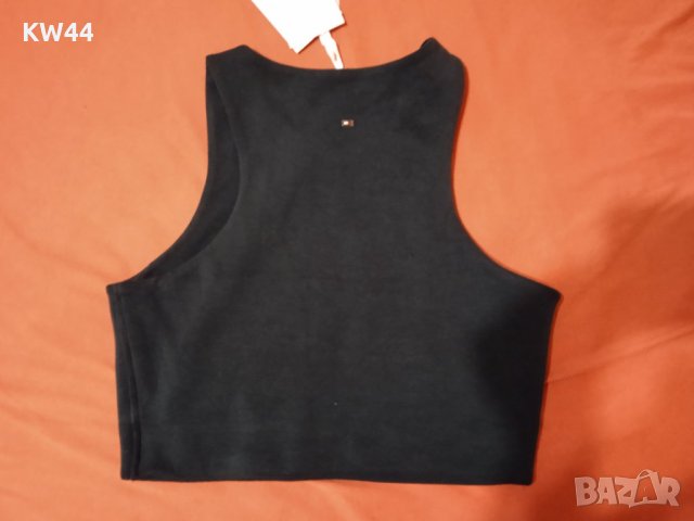 Топ Tommy Hilfiger, снимка 3 - Корсети, бюстиета, топове - 42485192