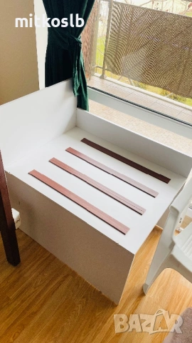 Шкаф за куфари 