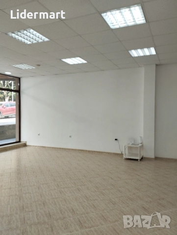 Офис за агенция за недвижими имоти, снимка 10 - Офиси - 50869717