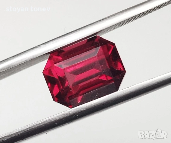 Рядък 3.51 каратов  кърваво червен транат от Африка,натурален, нетретиран! , снимка 2 - Други - 53751901