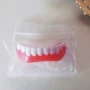 Удобни меки силиконови избелващи протеза горни и долни изкуствени лепящи се фасети зъби, снимка 12