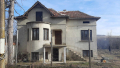 Двуетажна къща в село Добролево с голям парцел