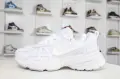Дамски обувки NIKE V2K RUN, снимка 2