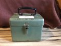 Кутия от немски газ детектор, снимка 1 - Антикварни и старинни предмети - 41787103